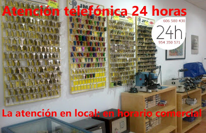 cerrajero Cerrajero 24H | Cerrajeria Macarena. Atención Tf. 24 h. Atención Local horario comercial